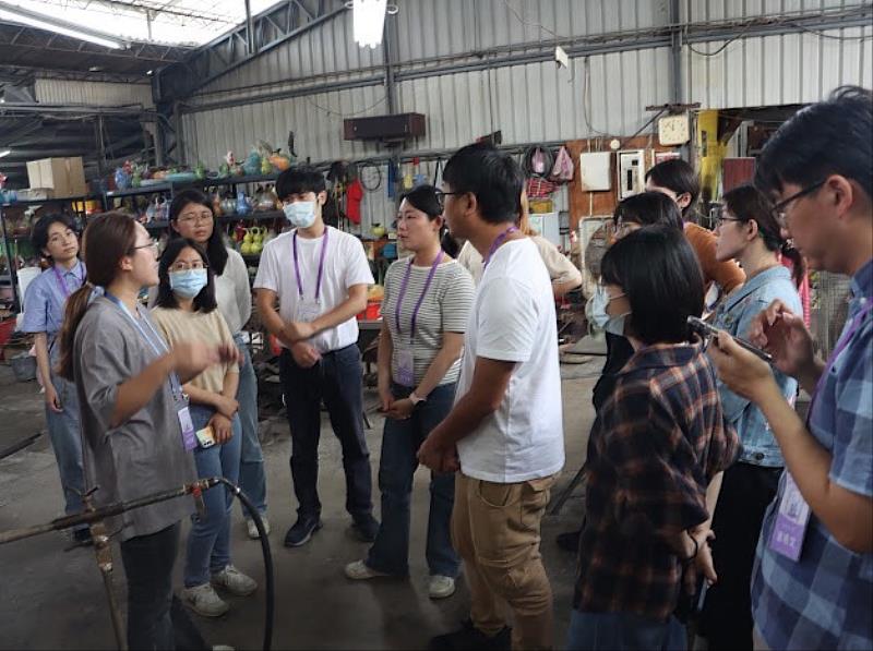 香山玻璃工藝傳承體驗-林旻慶講師介紹玻璃燒製過程