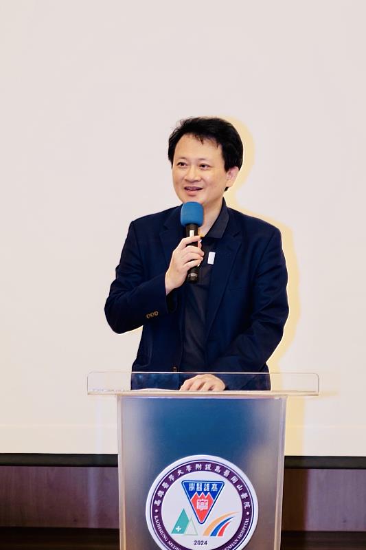 高雄醫學大學附設中和紀念醫院王照元院長致詞時以「候鳥V字編隊」比喻高醫體系的團隊精神，強調每一間體系醫院都在自己的崗位上發揮所長、互相補位、彼此成就，形成共飛共榮的強大陣型