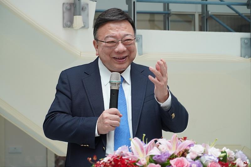 劉維琪校長致詞時勉勵學生從藝術中汲取心靈養分，培養審美與創意，成為具備人文關懷的未來人才。