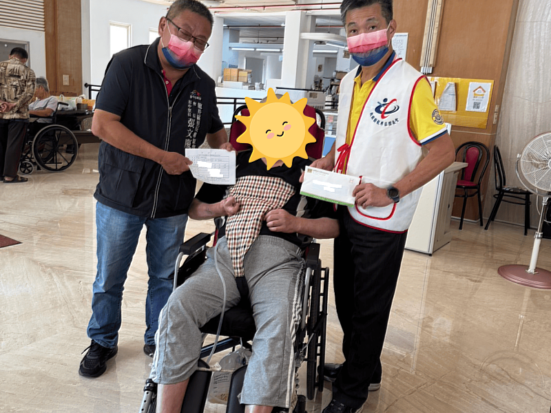 臺中市救國團發放愛心急難扶助金　關懷弱勢家庭