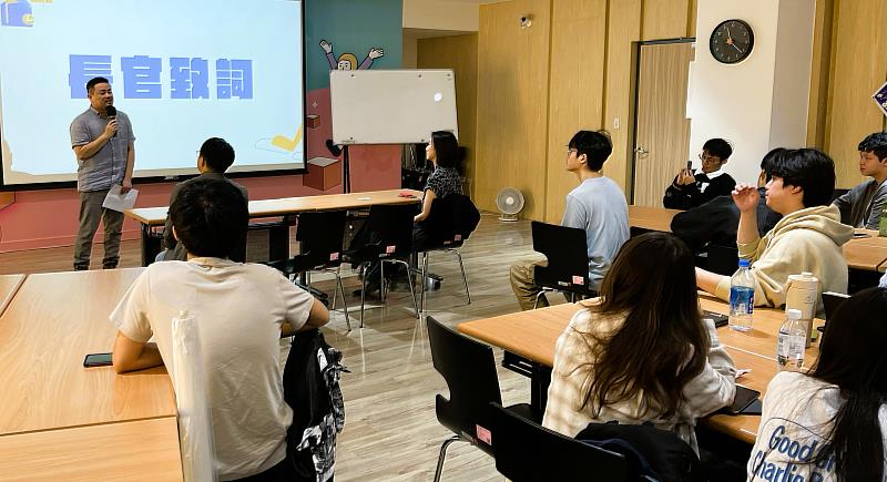 洪申翰部長出席北部大專學生自治聯合會交流會，分享勞動部青年政策與資源