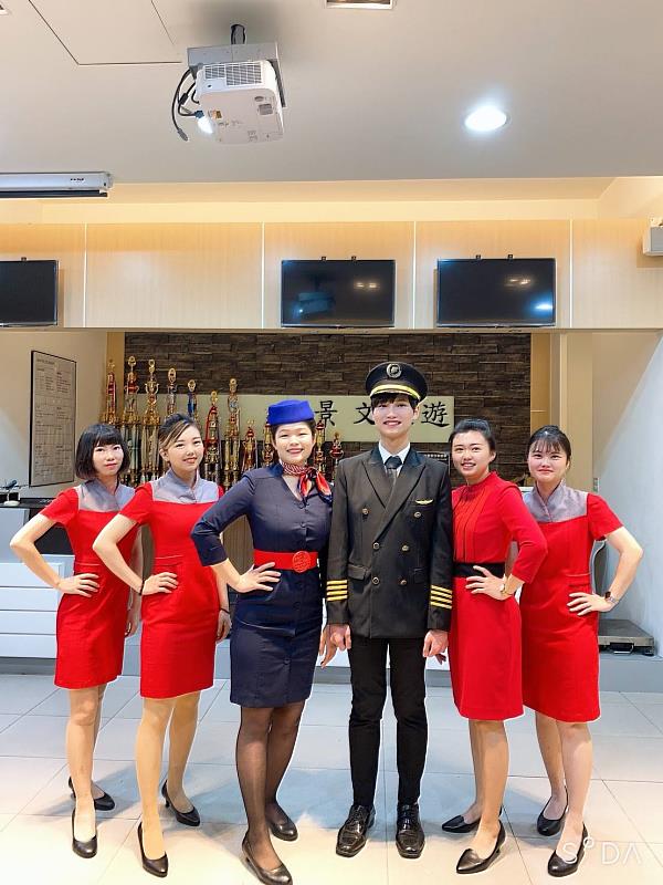景文科大旅遊系打造頭等艙貴賓體驗 限量名額搶搭夢想航班