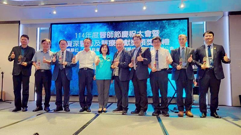 嘉義縣慶祝醫師節，翁章梁感謝醫師守護縣民健康-2