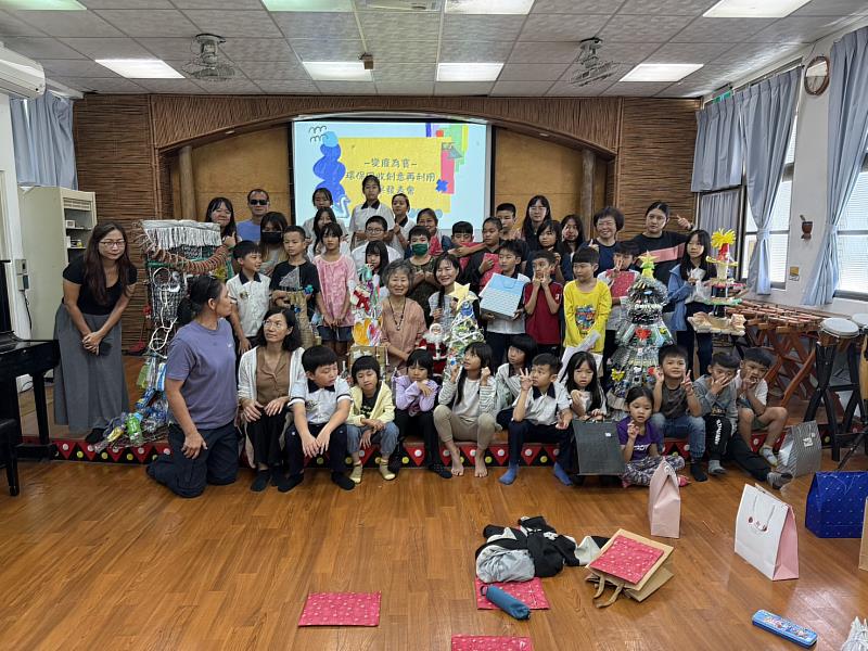舉辦成果發表與展覽。（小朋友照片使用已獲家長授權）