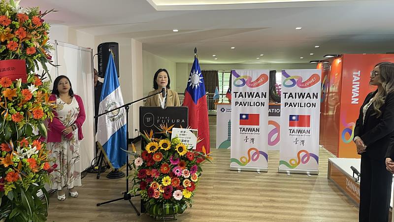 我國駐瓜地馬拉大使張俊菲開幕式致詞。（貿協提供）