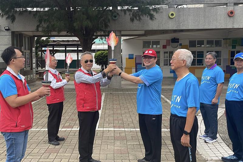 南大聖火於澎湖完成交接，傳遞教育薪火與校友情誼。