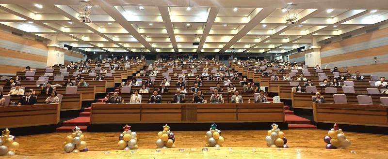 育達科技大學「2025科技、休閒暨人文管理國際研討會」與會貴賓及師生合影