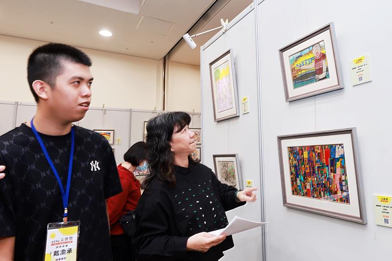 文化部「第24屆文薈獎」頒獎 61件優秀作品共譜生命樂章