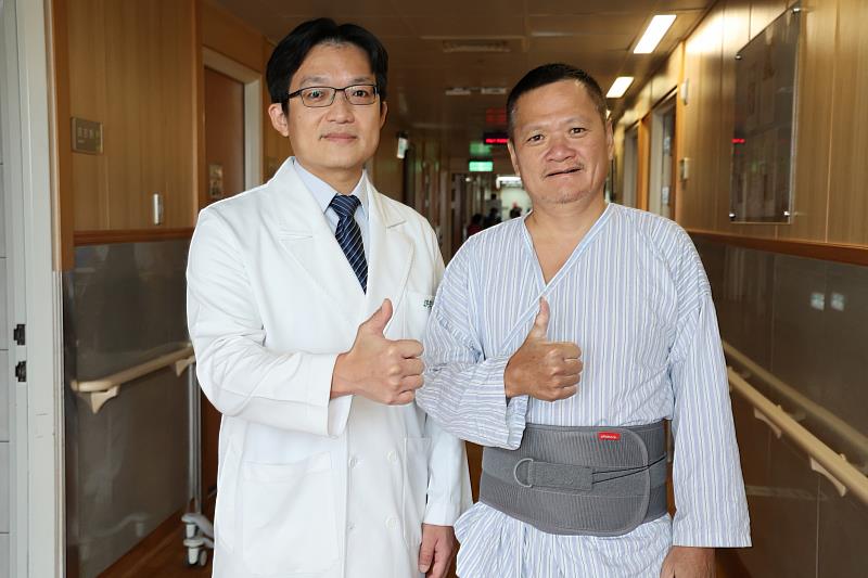 腰痛竟是脊椎長痛風石 花蓮慈濟醫院脊椎微創手術治療