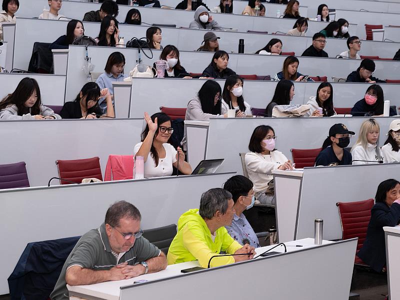 師生提問。(圖/淡江大學提供)