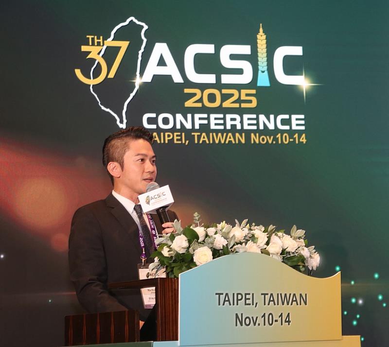 保基金總經理郭裕信感謝所有與會者的積極參與。