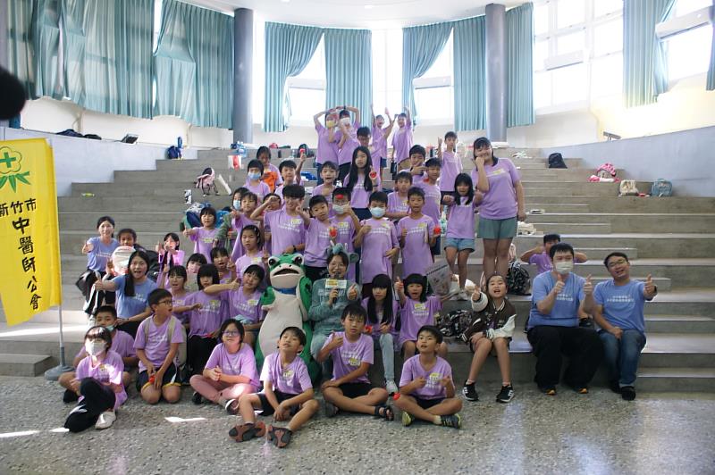 新竹市中醫師公會上課狀況。