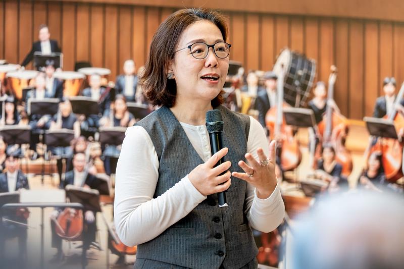 文化部次長王時思表示，國臺交80年的發展歷程，也是臺灣整體音樂發展的重要縮影，從戰後重建到現代化國家的文化願景，國臺交始終在臺灣藝術史中扮演關鍵角色。