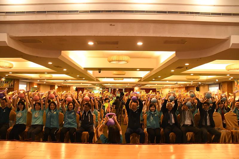 嘉義縣骨鬆肌少照護成果亮眼，全縣衛生所通過FLS國際認證-1