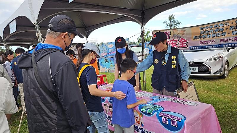臺東縣稅務局「租稅闖關 趣味探險」學租稅.發票做公益一次到位