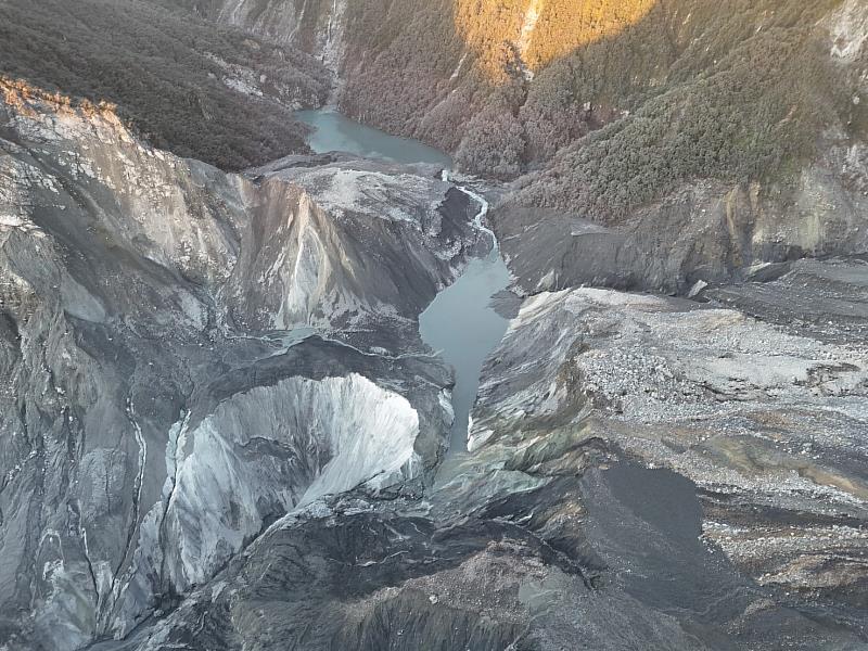 114年11月16日馬太鞍溪堰塞湖空拍