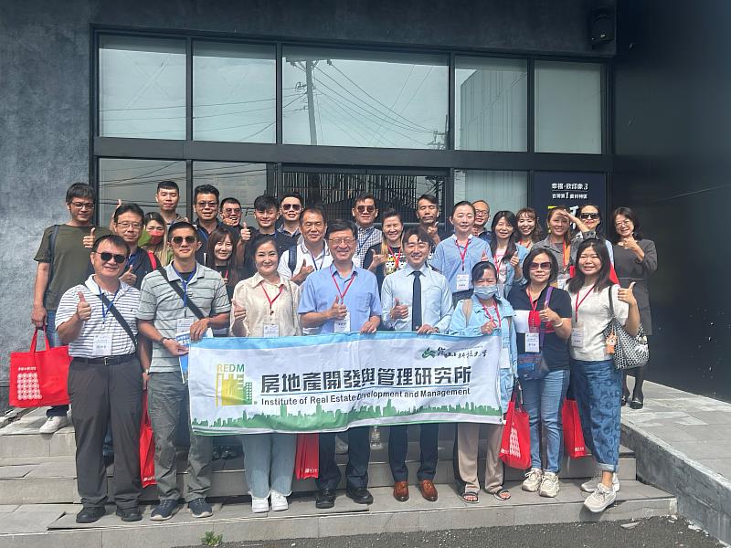 崑大房管所啟動跨域國土計畫交流，參訪建案「幸福欣印象3」。