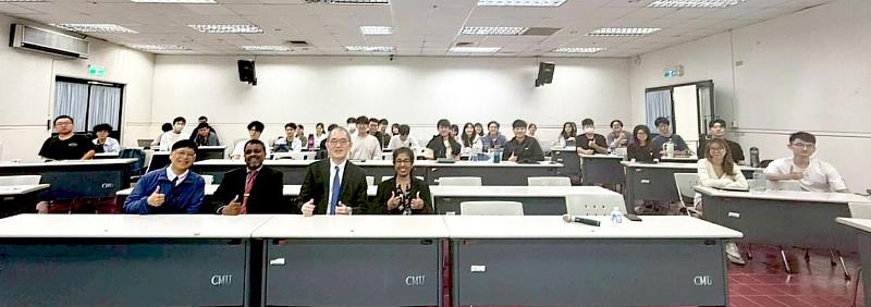 馬來亞大學牙醫學院與中國醫藥大學牙醫學院舉辦第6屆聯合研究生研討會。