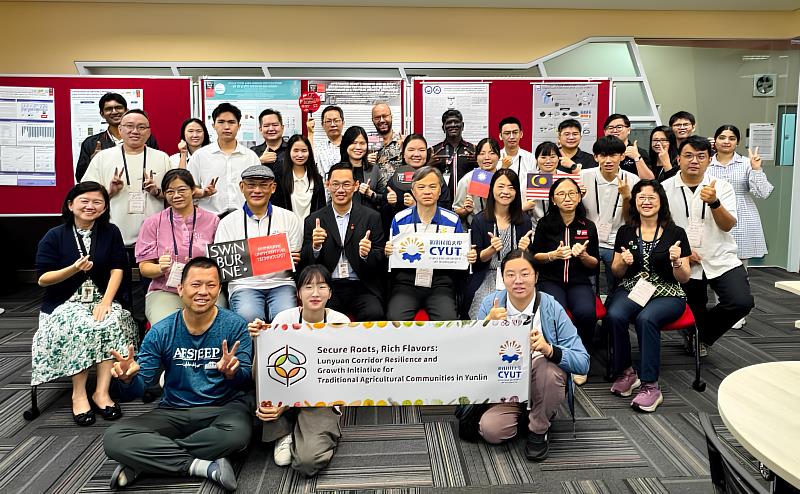 崙元廊道USR團隊與馬來西亞斯威本科技大學砂拉越校區合作推廣農安技術、食農教育及農村創生，打造USR跨境共學實踐平台。