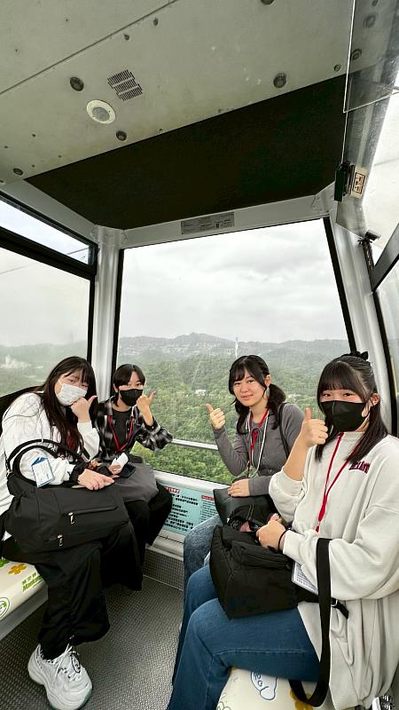 景文科技大學旅遊系學子前進國際舞台 帶領日本高中生深度體驗台北文化