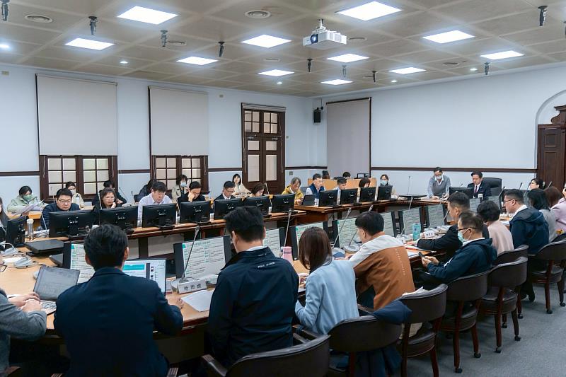 新竹市政府今（18）日上午召開市務會議。