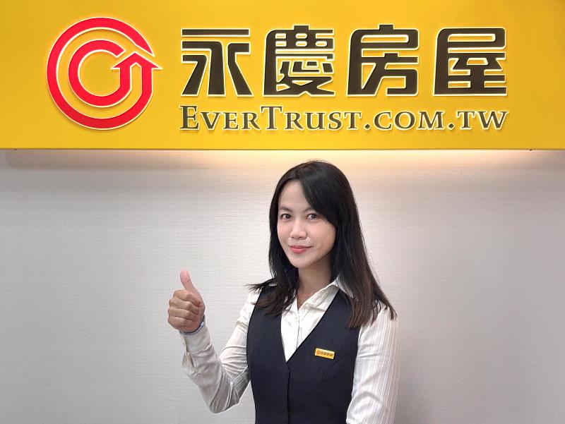 柳妤婕勇敢改變人生跑道,中年轉職挑戰房仲業開啟職涯新道路。