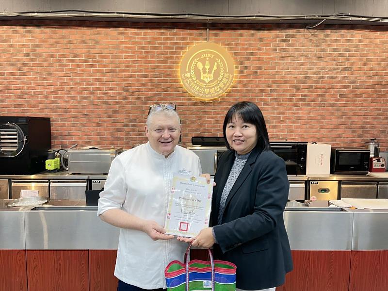 景文科大法國米其林星級大師加持2025米其林星級主廚國際料理研習