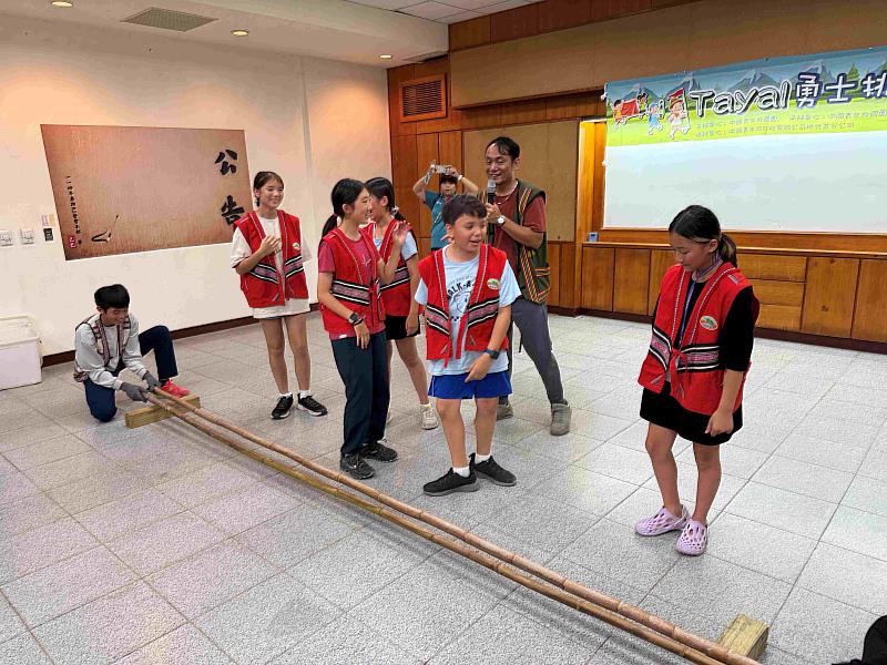 團隊合作考驗－溝通、信任、合作