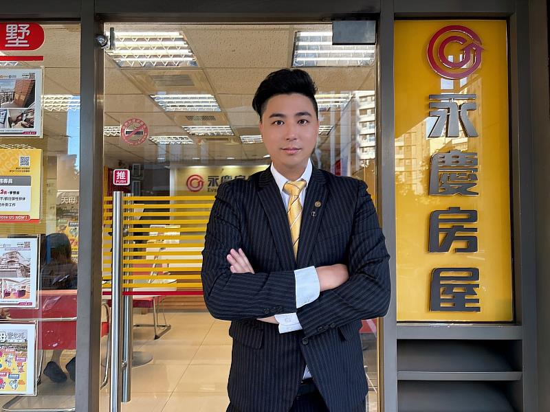 永慶房屋陳翊昇店長服誠實又貼心，讓客戶特地上Google寫五星好評肯定！