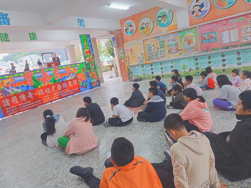 本土戲劇融合法治教育，「五洲勝義閣」演出獲好評-4