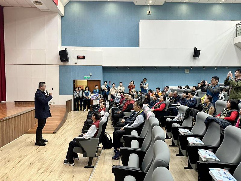 內政部政務次長馬士元致詞。