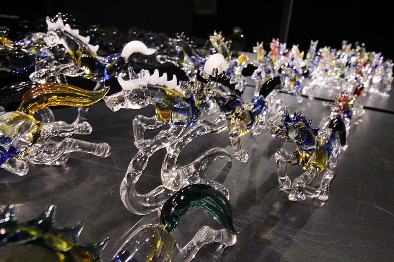 第一特展室展出作品《萬馬奔騰》／李國陽。