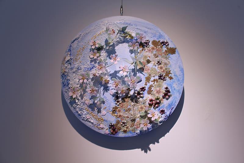 第二特展室展出作品《花時記》／張雅婷。