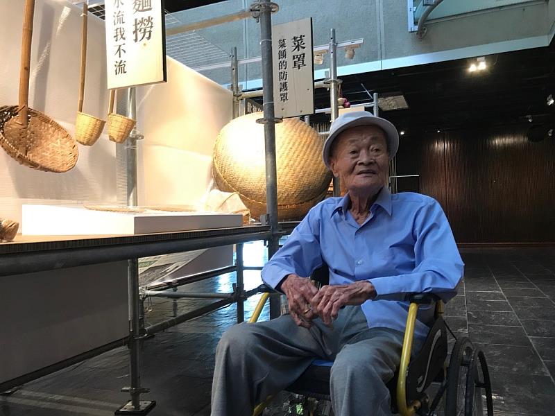 臺南歷史名人，許漢珍先生傳承臺灣傳統大木作技藝。