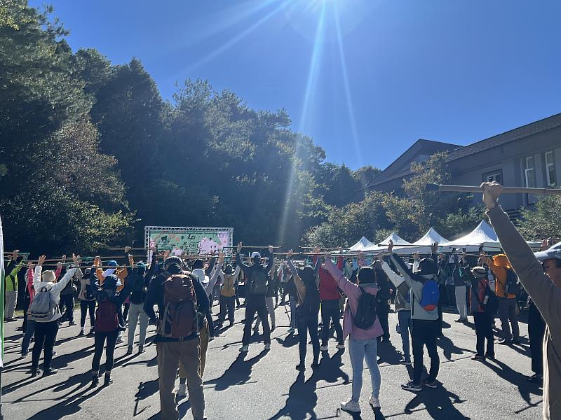森chill活動日森林療癒暖身（照片：林業保育署臺中分署）