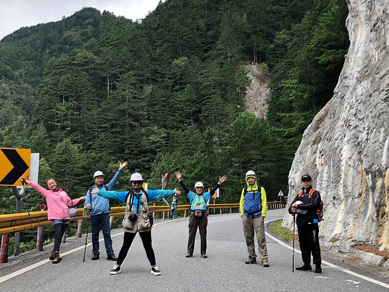「中橫健行采風隊」邀親子與青年冬令同行 用腳步探索最美高山公路