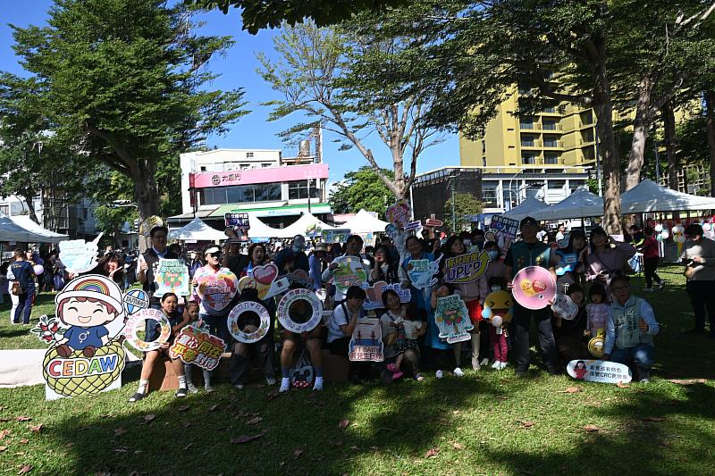 「性平東釋寶」萌翻鐵花村！臺東CEDAW市集 讓性別教育超好玩