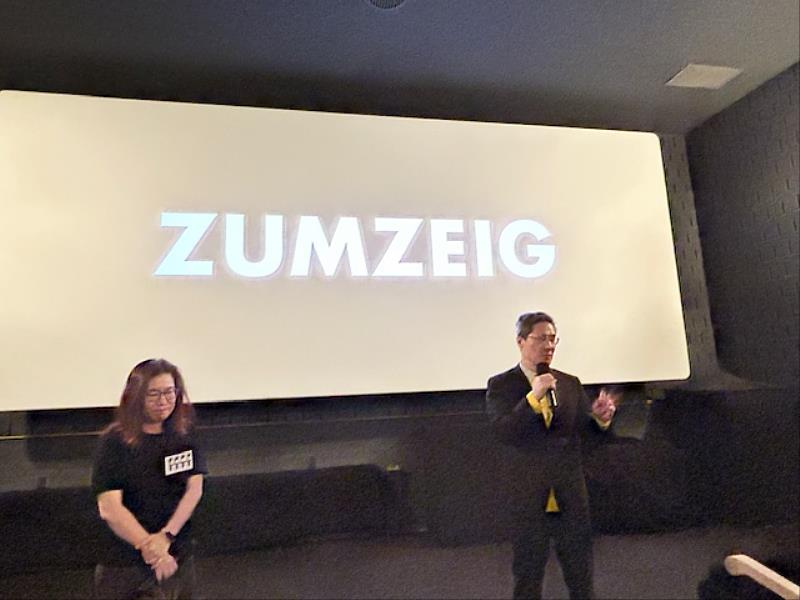 張副代表自信及王會長昭雯致詞。