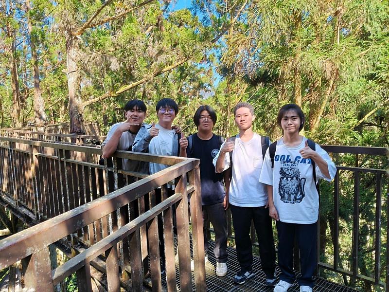 空中走廊．站上最佳舞台！