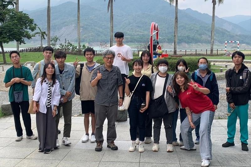 生態暨環境資源學系王一匡教授投入七股、大埔等地的永續行動，展現南大在地方實踐與環境教育上的能量。