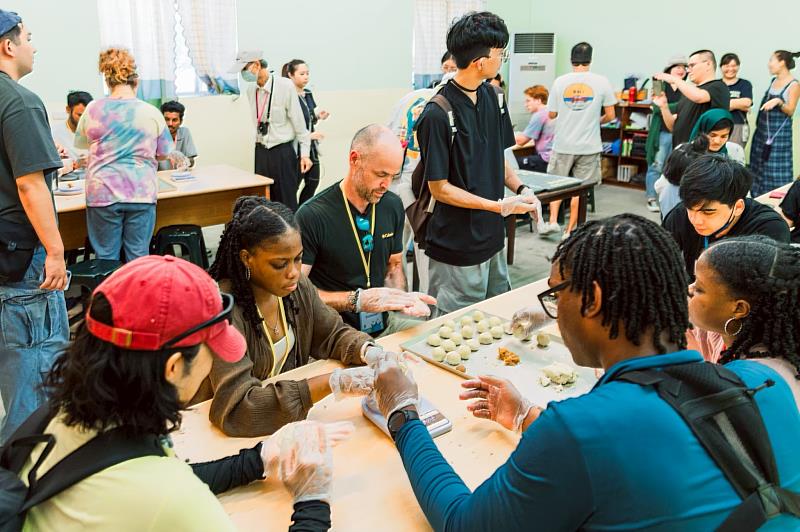 Hualien County Builds a More International-Friendly Environment.