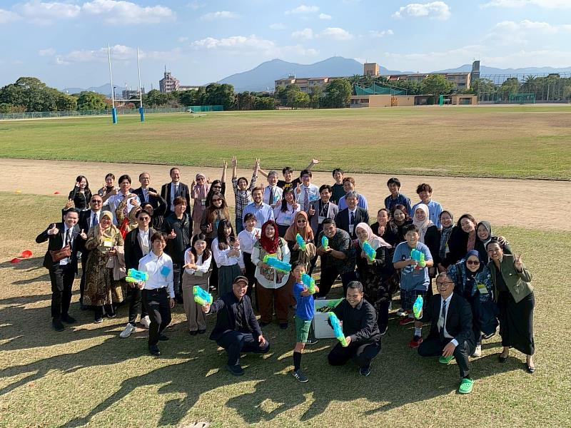 日本「櫻花科技計畫」獎助師生參加2025 UOEH International Symposium之健康促進活動。