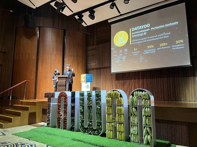 臺灣廠商悠遊數據介紹衛星監測系統在農業上的應用。