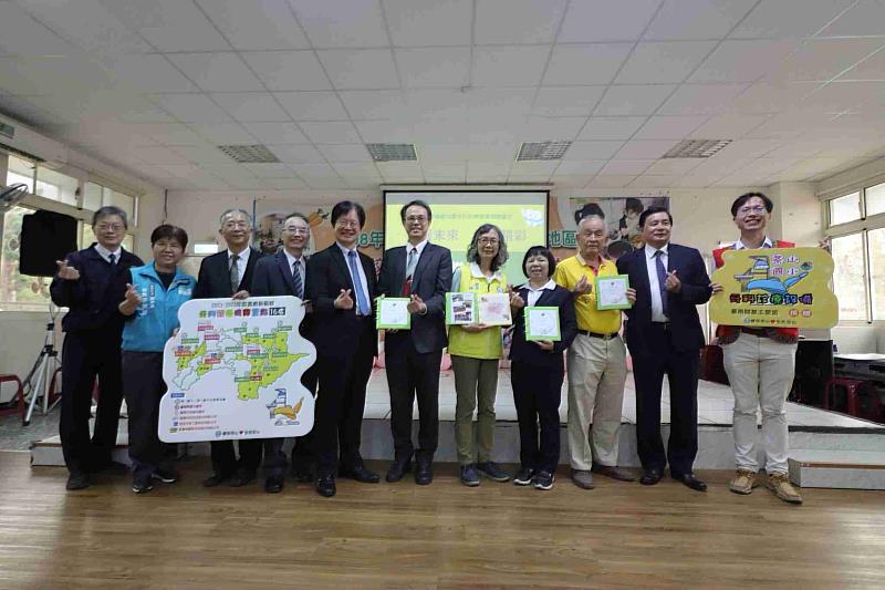 牙科診療椅送進偏鄉小學，看牙不再長途跋涉。