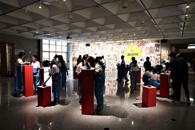 合作學校蒞臨成果展演並參觀展覽。