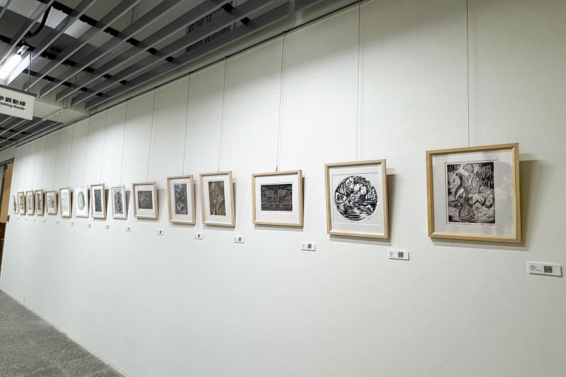 南大《傳藝轉生術版畫展》於臺南市立博物館展出中，呈現工藝傳承與當代創作交會的多元樣貌。