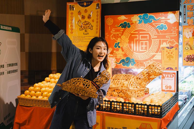 宜蘭傳藝園區長期倡議柑仔龜分福文化的珍貴,2021年起更於全聯福利中心門市推廣乞龜分福習俗,本次榮獲跨界共榮獎。