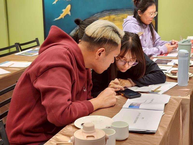 嘉義縣蚵產業技能訓練,助蚵農習得新技術及AI行銷