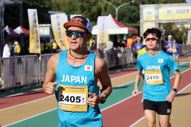 東吳國際超馬熱血開跑。