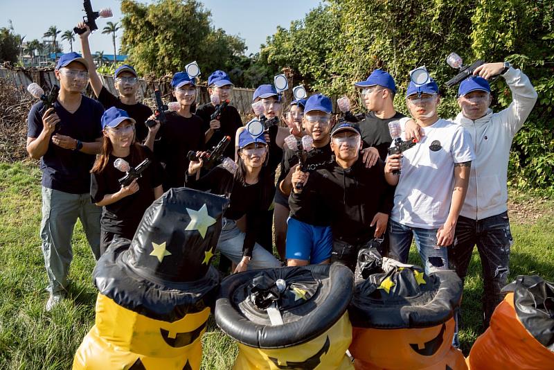 青朋好遊-少來面對面活動大合照。